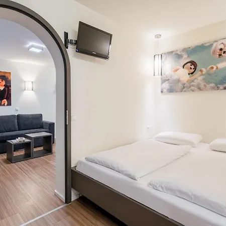 Knorz Hotel